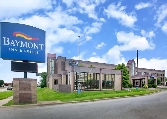 Baymont By Wyndham South Hwy 65